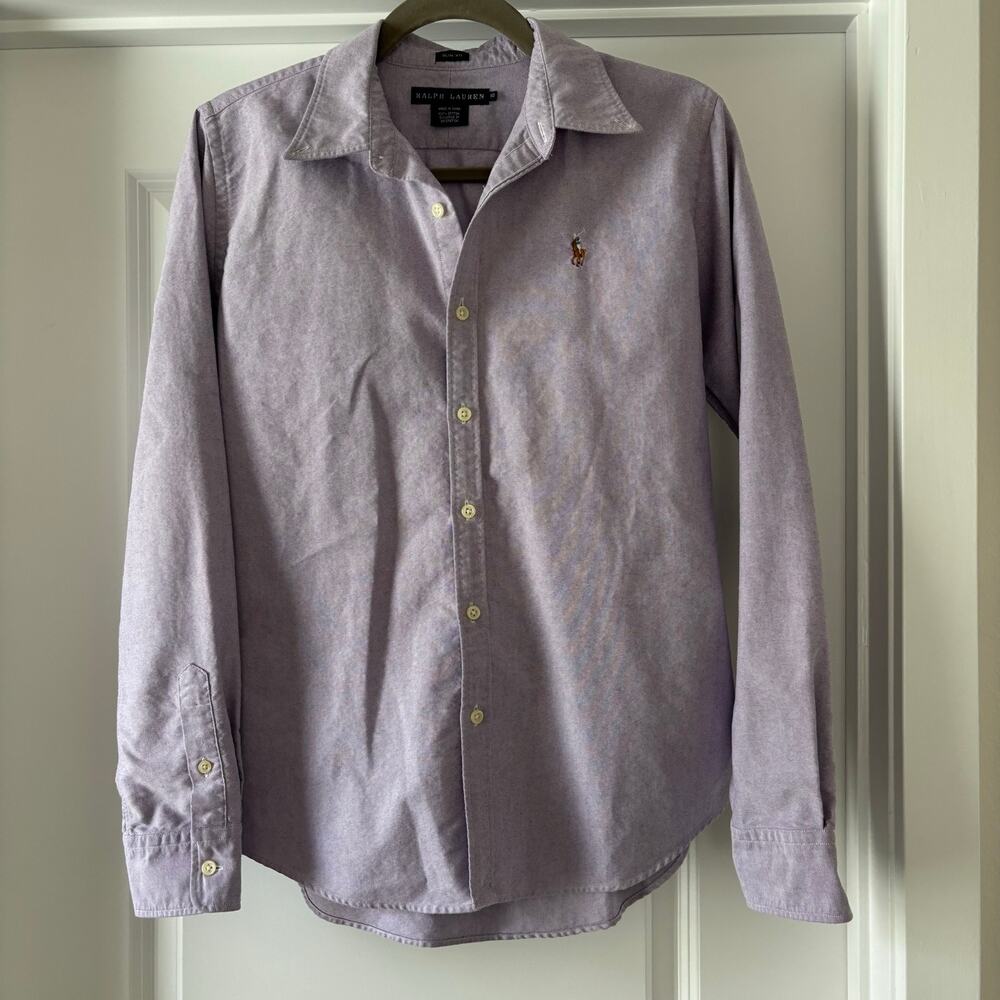 Ralph Lauren Women’s Slim Fit Button Down Size 10 Lavender Purple Classic